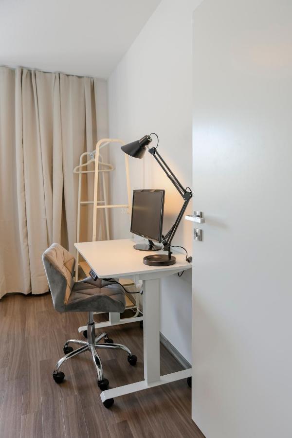 Lumen Homes - Design-Apt. Nahe Audi Und Altstadt, 3 Zimmer, Netflix Ingolstadt Luaran gambar
