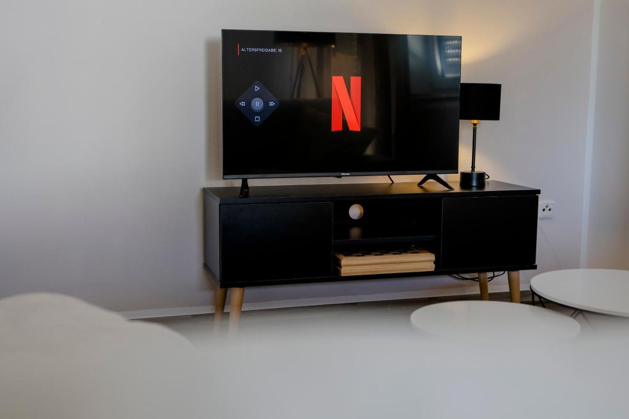 Lumen Homes - Design-Apt. Nahe Audi Und Altstadt, 3 Zimmer, Netflix Ingolstadt Luaran gambar